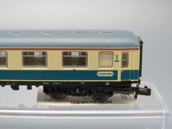 Fleischmann 8191 Abteilwagen 1. Klasse, Gattung/Bauart Avümz 111, 4-achsig, beige/blau