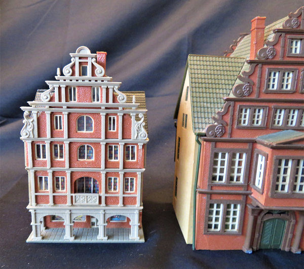 Vollmer 3 x städtische Gebäude -  Fertigmodell
