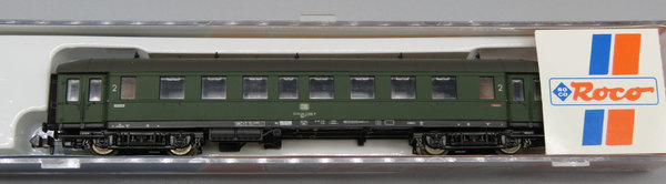 Roco 24250 - Eilzugwagen 2. Klasse, Gattung/Bauart Bye 667, 4-achsig, grün OVP