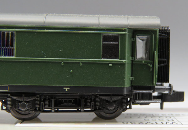 Roco 02277 D- Gepäckwagen, Gattung/Bauart Dye 975, 4-achsig, grün - OVP