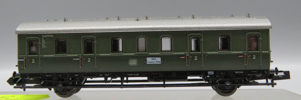 Minitrix 13325 - Abteilwagen 2. Klasse, Gattung/Bauart Bd-21b, 2-achsig, grün - OVP