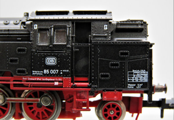 Minitrix 2053 - Tenderlok, Baureihe 85 - OVP