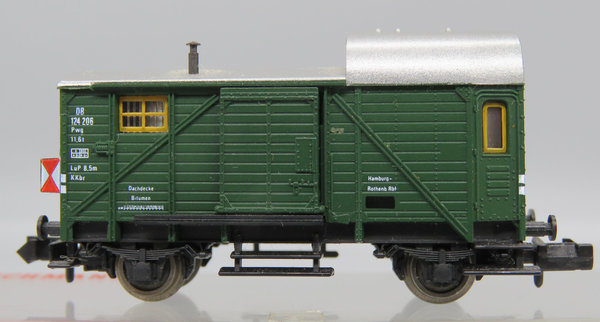 Fleischmann 8301 - Güterzug-Begleitwagen, Gattung Pwg, 2-achsig, grün - OVP
