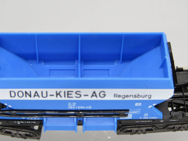 Minitrix 13605 - Schotterwagen ´DONAU-KIES-AG Regensburg` - EVP