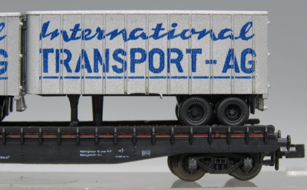 Roco 2354 - Flachwagen mit 2 Aufliegern ´International TRANSPORT-AG´ - OVP