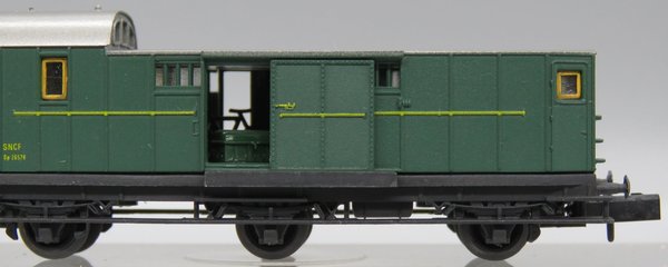 Arnold 3064 - Gepäckwagen grün - OVP