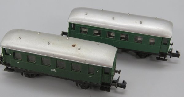 Arnold 3080 - 2 x Nebenbahn-Personenwagen