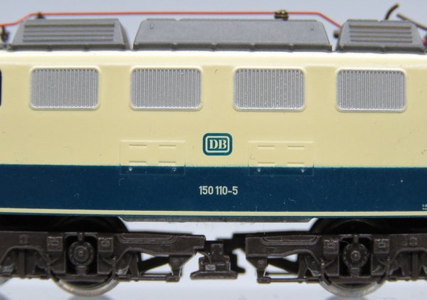 Roco 23402 - E-Lok BR 150 110-5, ozeanblau/beige - EVP