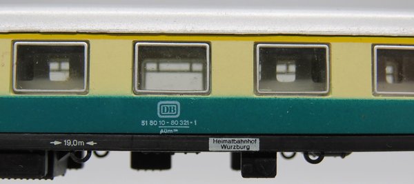 Arnold 3201 - Schnellzugwagen 1. Klasse, Aüm, blau/beige